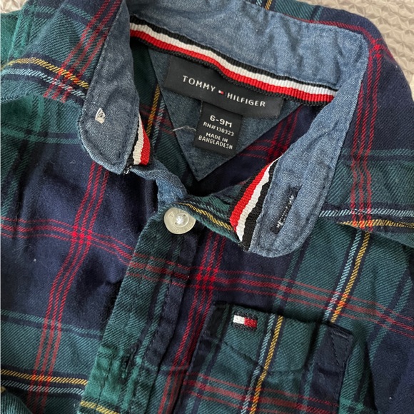 Tommy Hilfiger Polo button shirt - Picture 2 of 2